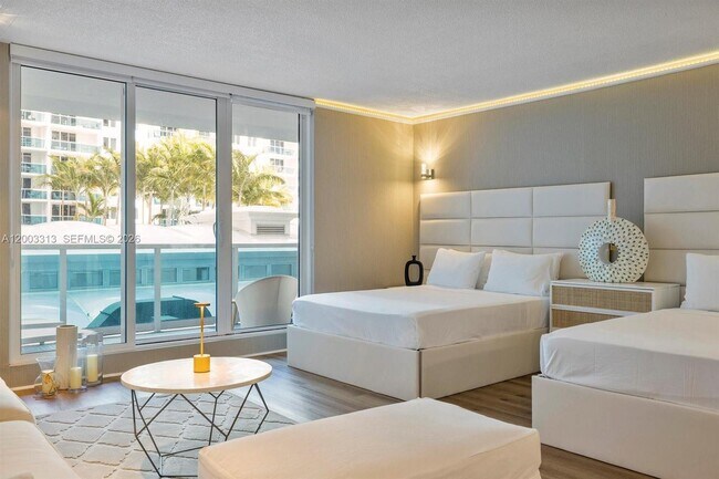 Building Photo - 2301 Collins Ave