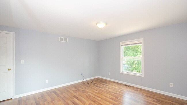 Building Photo - 1441 S State St