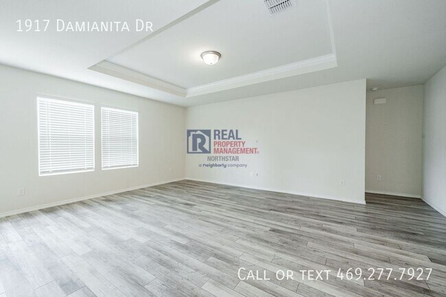 Building Photo - 1917 Damianita Dr
