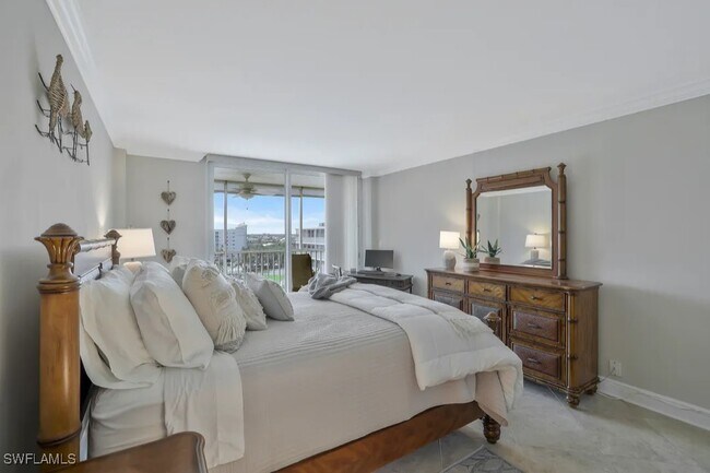 Building Photo - 5 Bluebill Ave