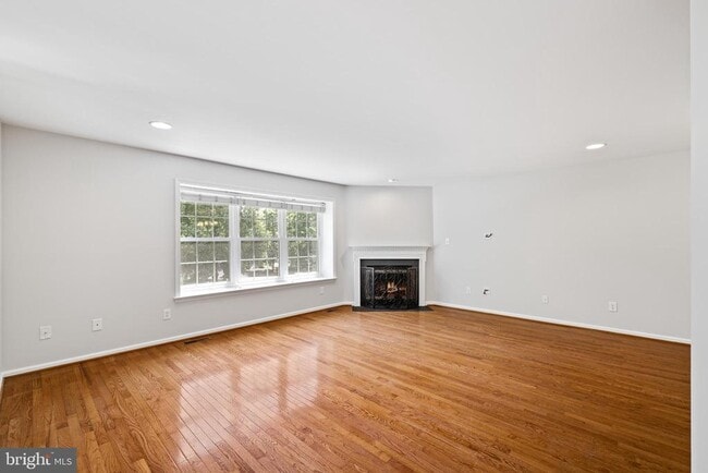 Building Photo - 203 Princeton Cir