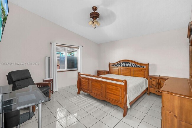 Building Photo - 2767 W 69th Terrace