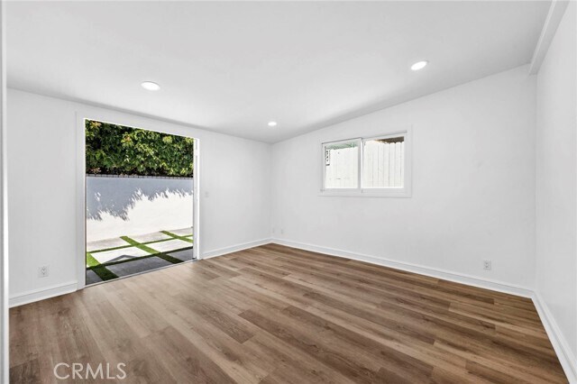 Building Photo - 1560 Sunset Ridge Dr