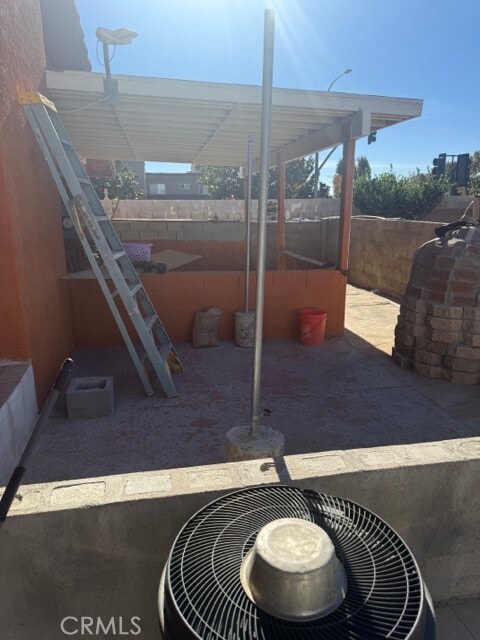 Building Photo - 13747 Vellanto Way
