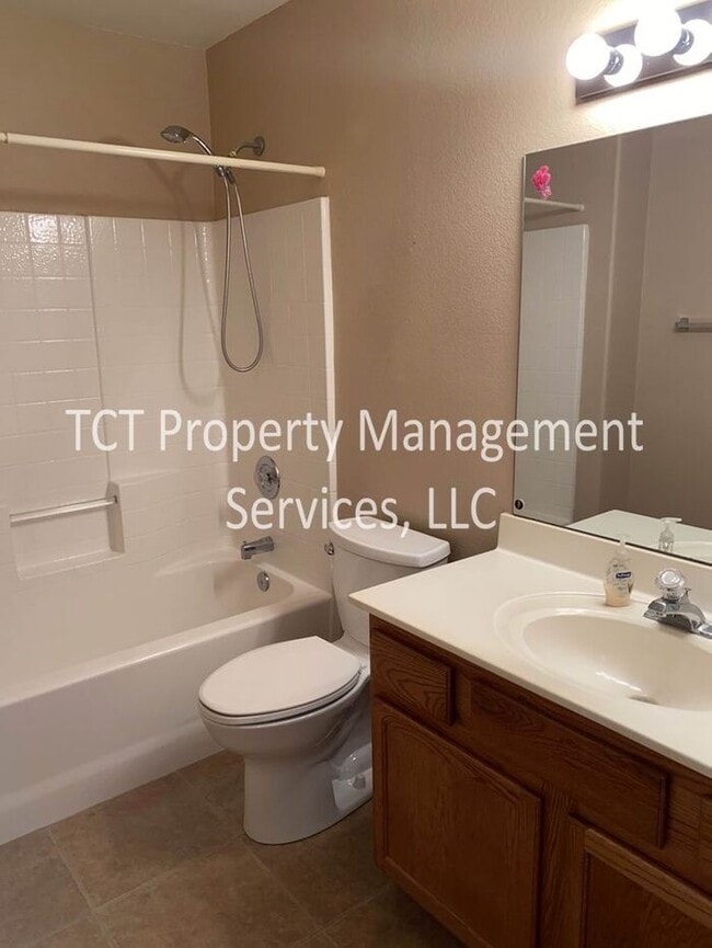 Building Photo - Cozy Two Bedroom Patio Home In Mesa!