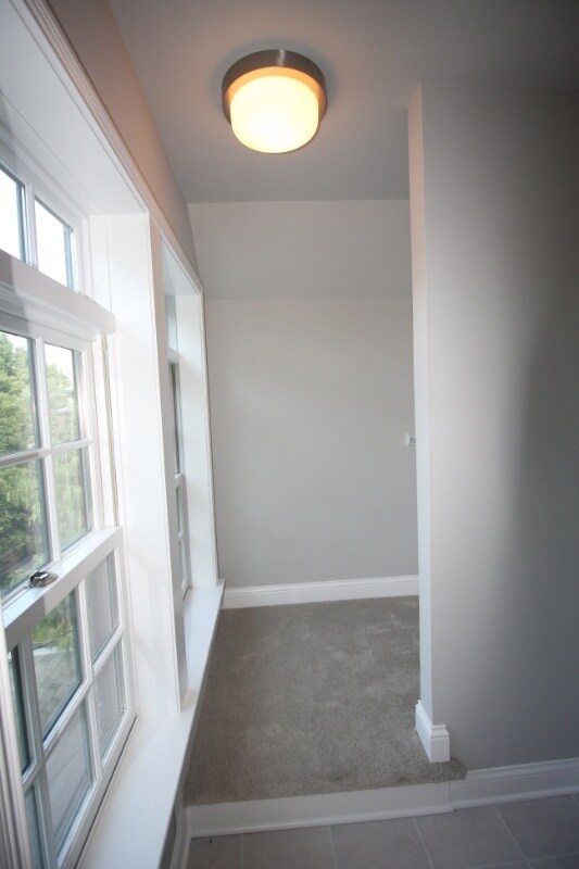Building Photo - 48 Aston Row Ln