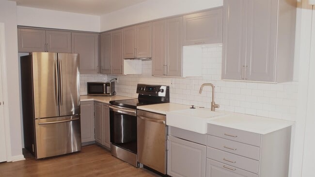 Building Photo - 3957 Kiwanis Loop