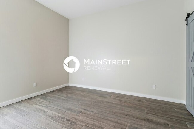 Building Photo - 3 Bedroom Pet-Friendly Home in Oklahoma Ci...