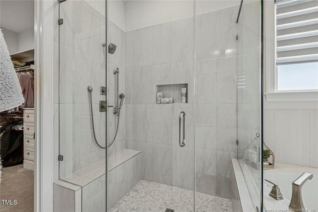 Building Photo - 2098 Amalfi Pl