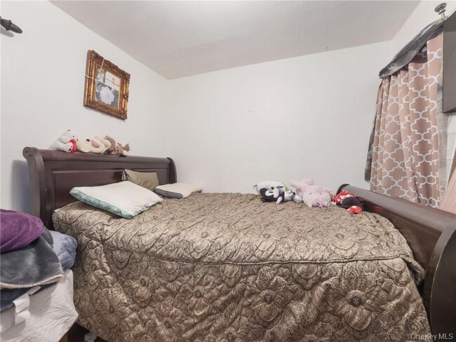 Building Photo - 32 4th St