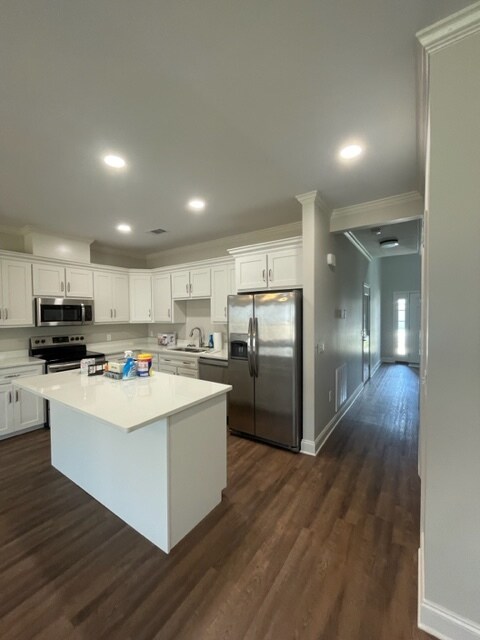 Building Photo - 221 Mose Coleman Dr