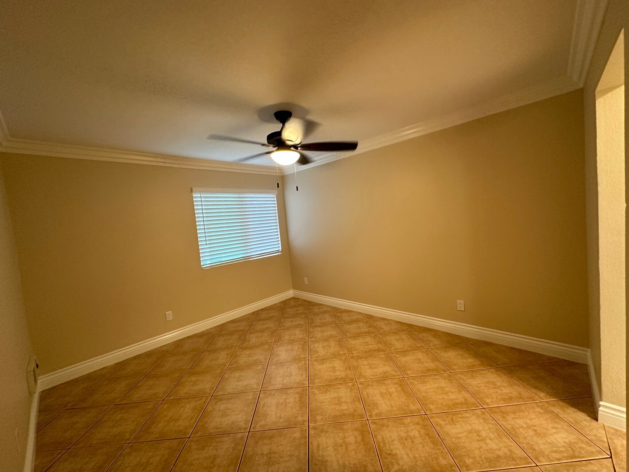 Building Photo - 227 Woodland Pky