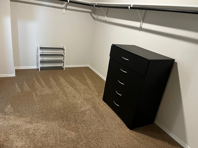 Building Photo - 8226 Blue Canal