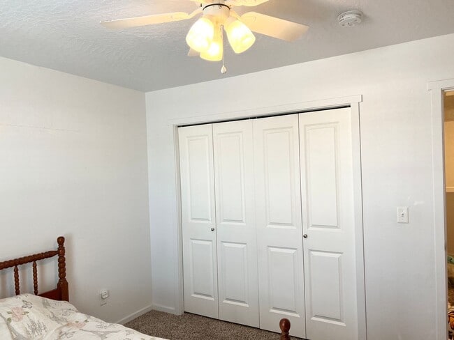 Building Photo - New on the market!