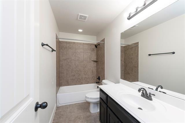 Building Photo - 15113 Mount Evans Dr