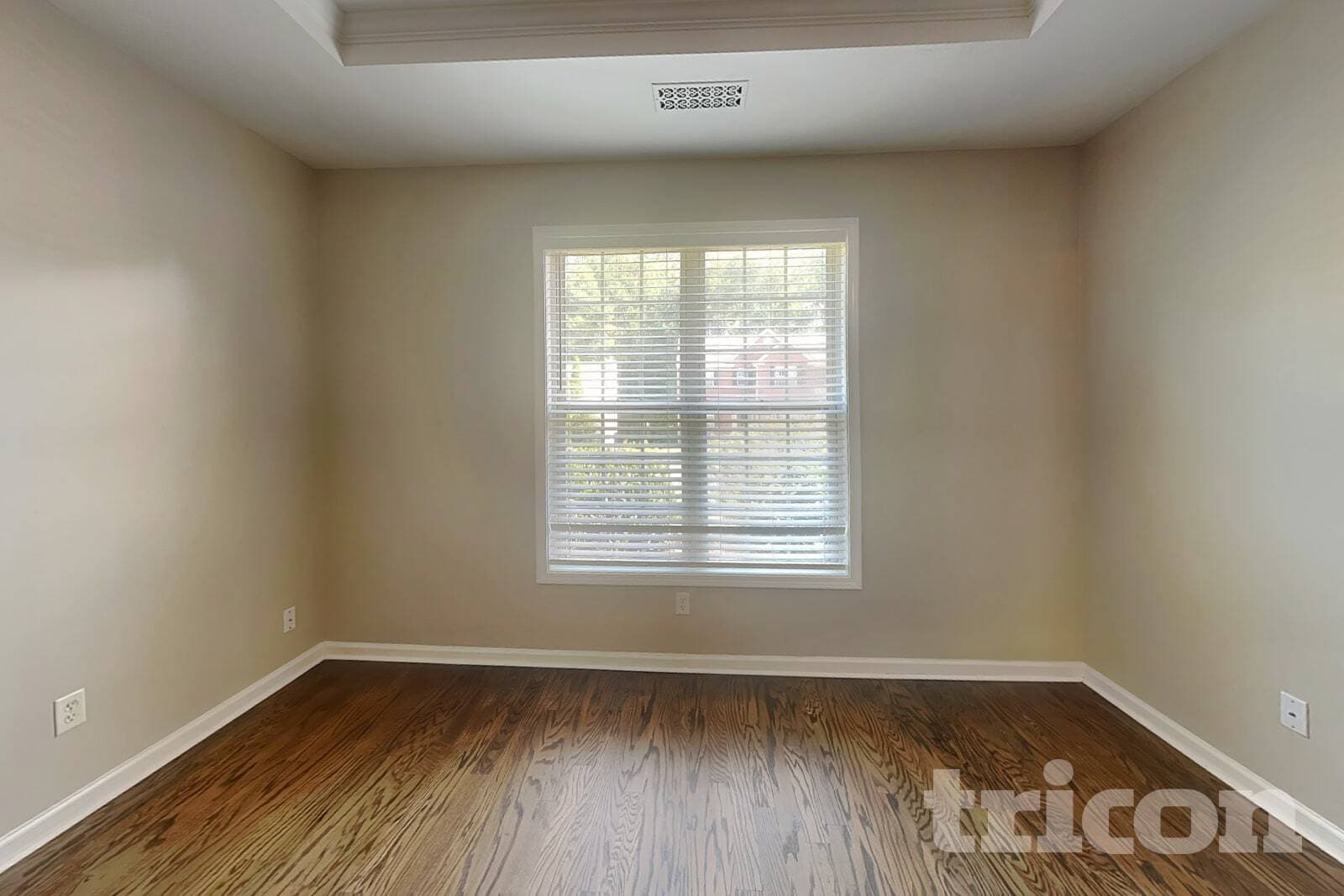 Building Photo - 323 Ivy Manor Dr NW