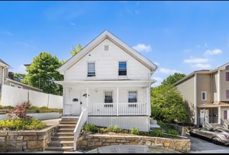 Building Photo - 150 Belmont St