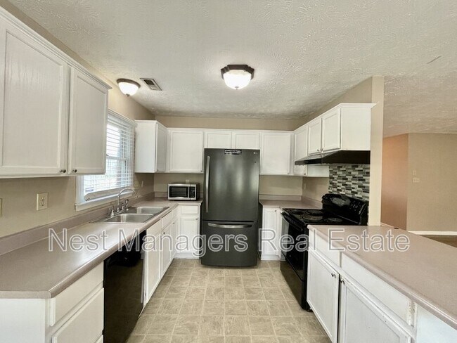 Building Photo - 103 Peregrine Pl