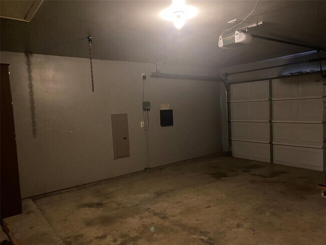 Building Photo - 209 Tripp Trail