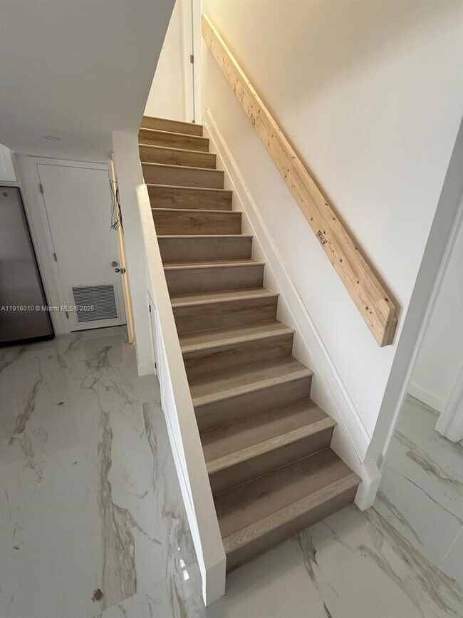 Building Photo - 5782 W 26th Ave