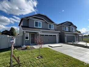 Building Photo - 3bd/2.5ba BRAND NEW Townhouse in West Vall...