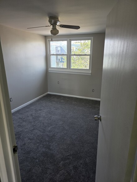 Primary Photo - 3418 Ashfield Ln