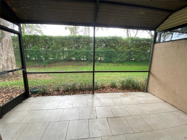 Building Photo - 18595 Egret Way