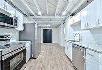 Building Photo - 2218 Belvedere Ave SW