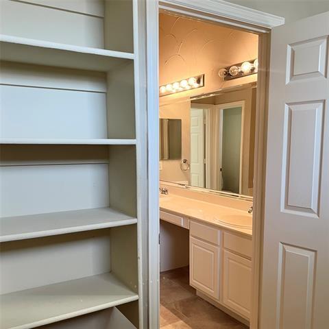 Building Photo - 1857 Sandpiper Ln