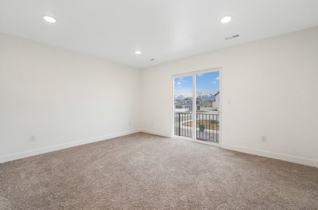 Building Photo - 3-Bedroom Home in Prime Lehi Location