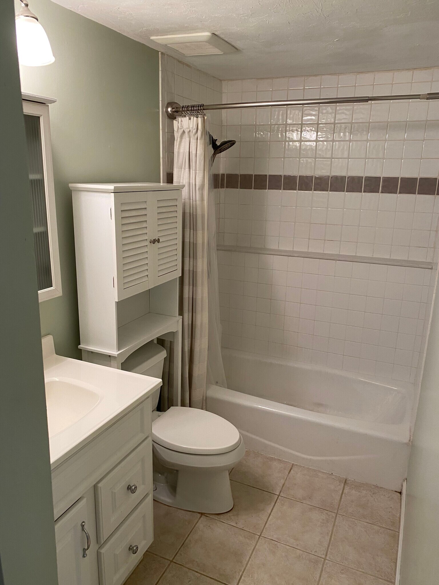 Bathroom - 6 Walden Dr