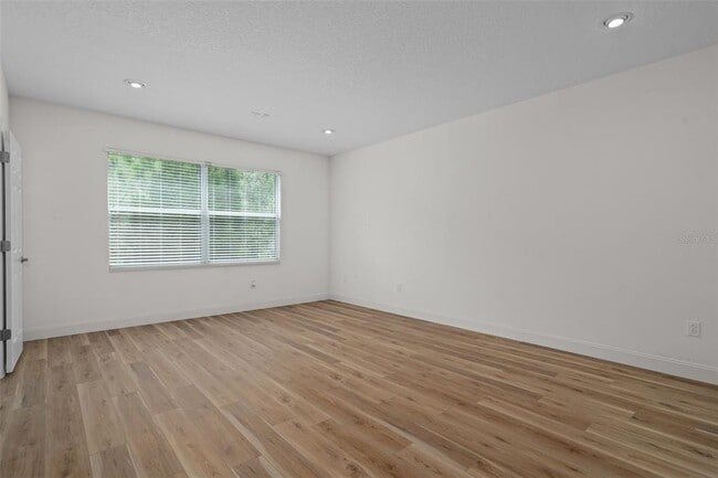 Building Photo - 16030 Bella Woods Dr