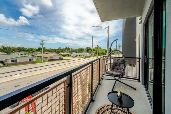 Building Photo - 2750 Griffin Rd