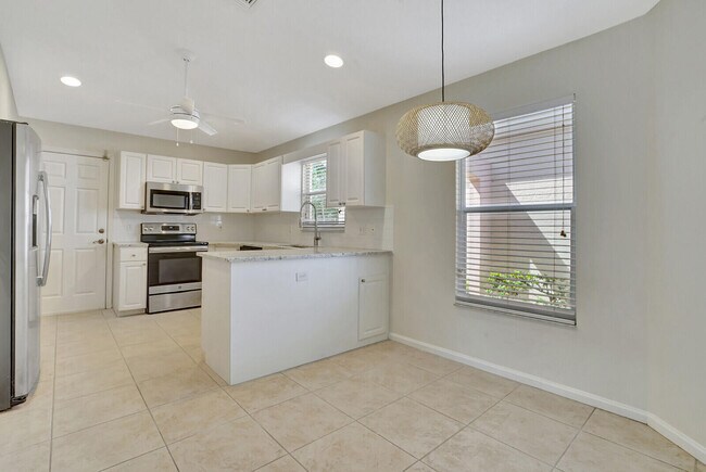 Building Photo - 1022 Island Manor Dr