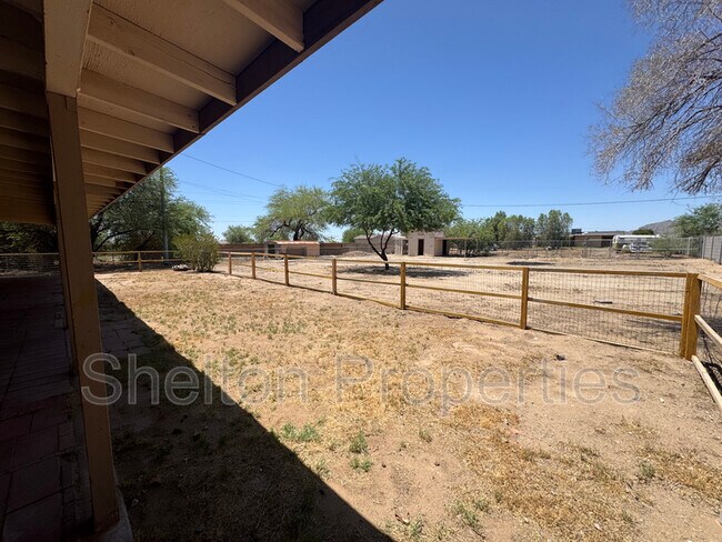 Building Photo - 2910 N 193rd Ave