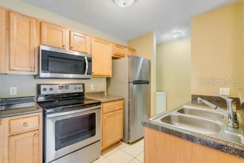 Building Photo - 340 Forestway Cir