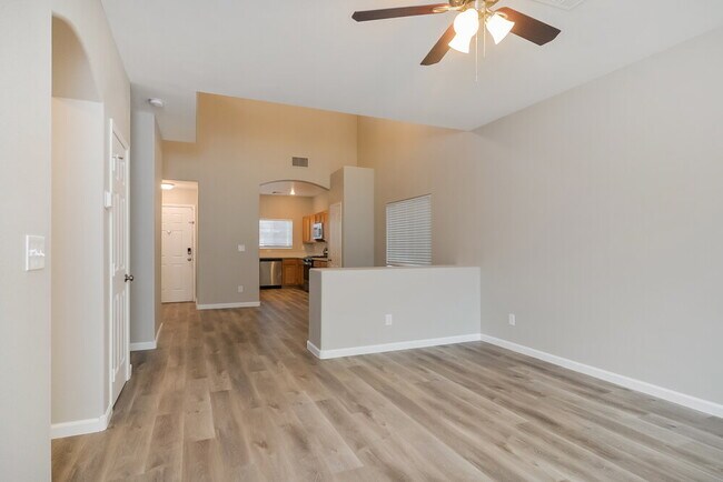 Building Photo - 4815 Longshot Dr