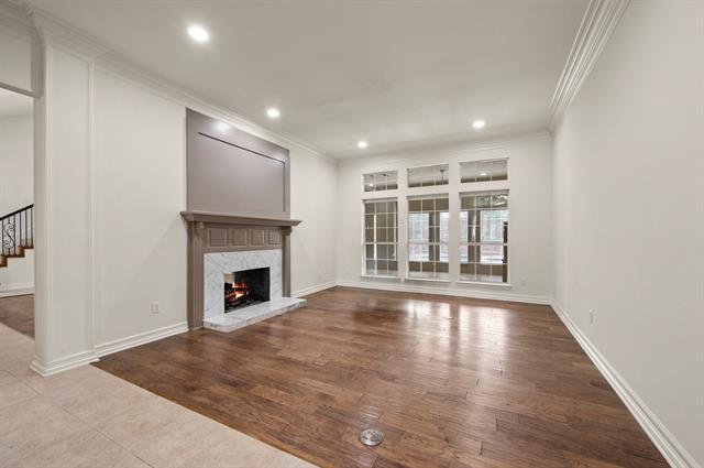 Building Photo - 5302 Maple Ln