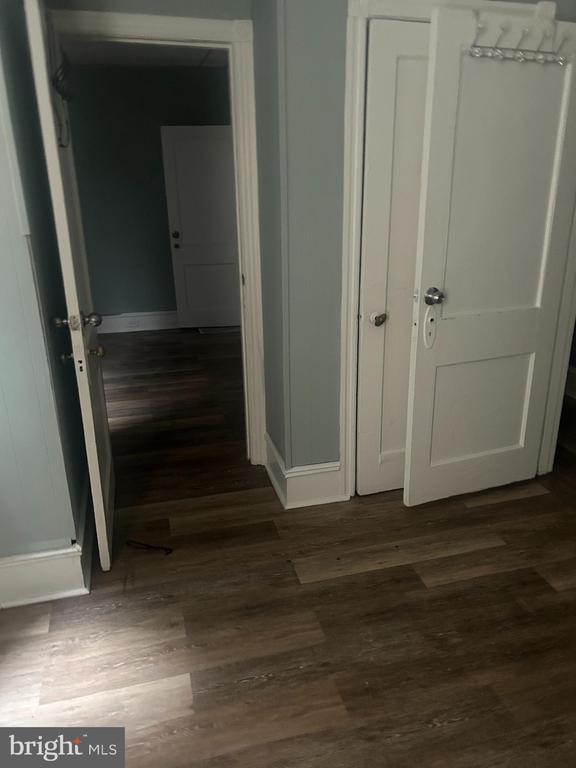 Building Photo - 1620 S 56th St