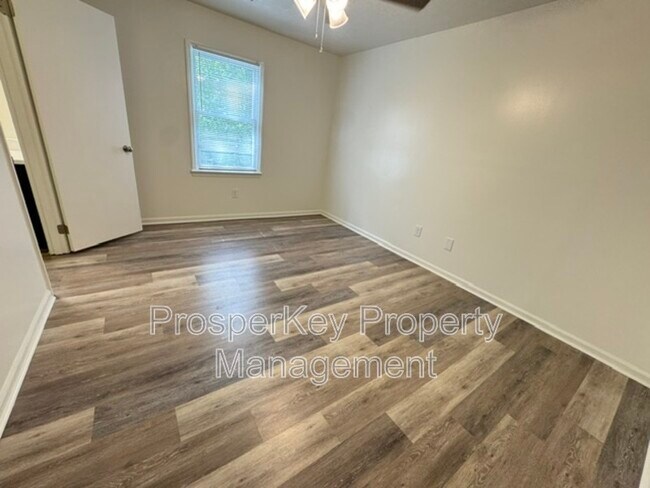 Building Photo - 4518 Pate Dr