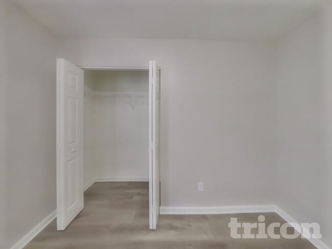 Building Photo - 7925 Liberty School Ln