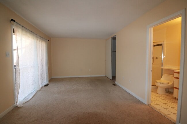 Building Photo - "COMING SOON"  3BD + 2.5BA TH