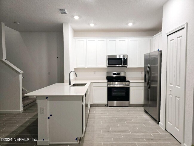 Building Photo - 336 Belfort Ct