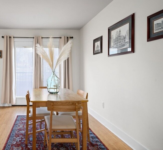 Building Photo - Loft #210 (540 N 2nd St)