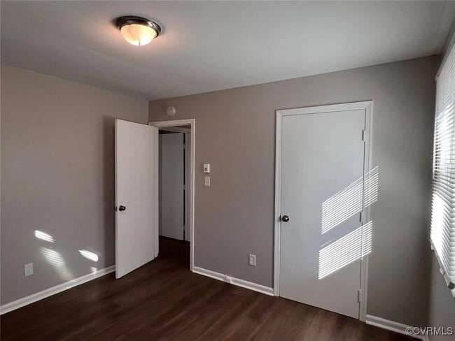 Building Photo - 20507 Hickory Ct