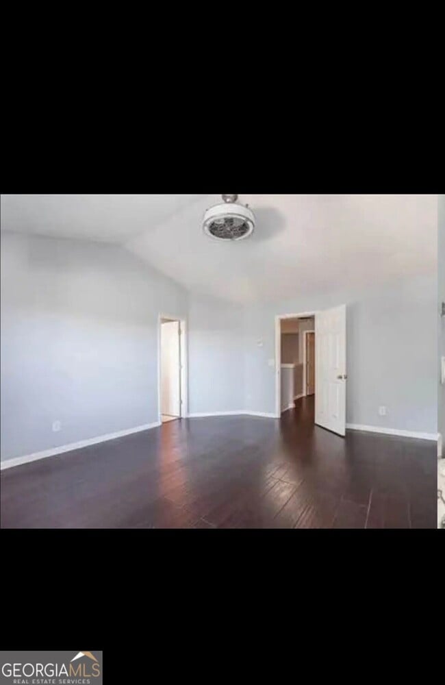 Building Photo - 5563 Windfall Ln