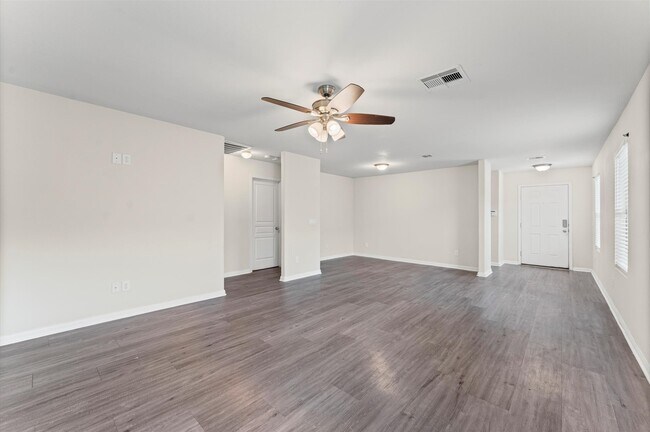 Building Photo - 1722 Ramsay Way