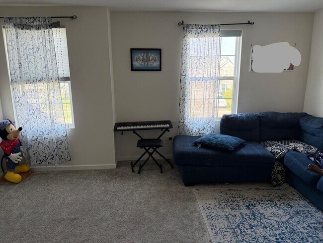 Building Photo - 3120 Semple Wy