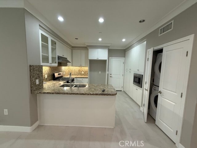 Building Photo - 122 Overbrook