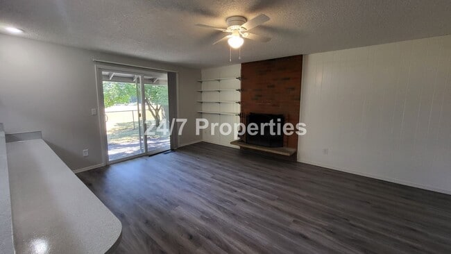 Building Photo - New Everything! - Beautiful Ranch Home in ...